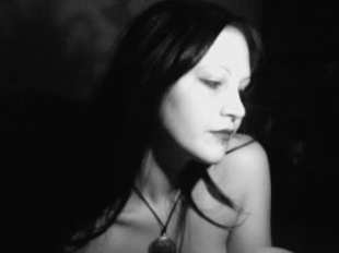 http://www.gothicinfo.de/photos/IMAGE0008_8965818.jpg