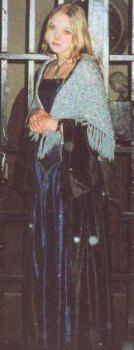 http://www.gothicinfo.de/profiles/alexandra2.jpg