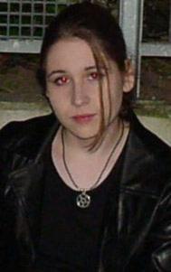 http://www.gothicinfo.de/profiles/dina2.jpg