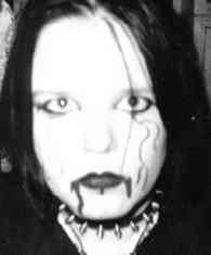 http://www.gothicinfo.de/profiles/kati.jpg